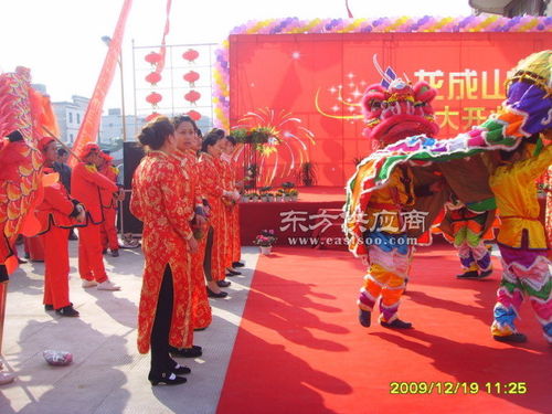 撫州噴繪廣告 戶外廣告噴繪報(bào)價(jià) 豐收噴繪寫真廣告公司圖片